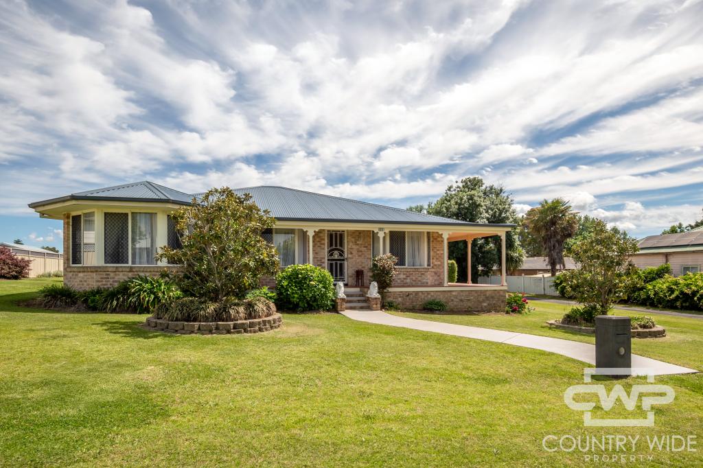 148 Lang St, Glen Innes, NSW 2370