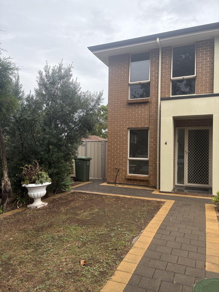 4/246 O'Sullivan Beach Rd, Morphett Vale, SA 5162