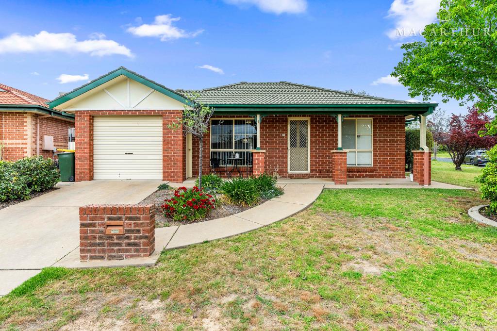 1/4 Nunkeri St, Glenfield Park, NSW 2650