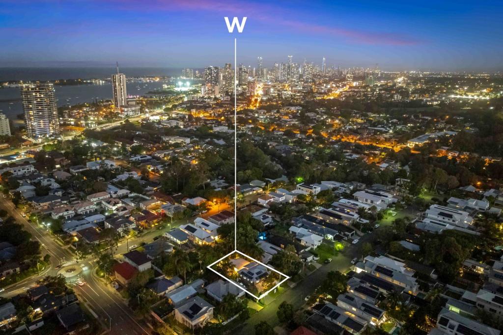 35-37 SYDNEY ST, LABRADOR, QLD 4215