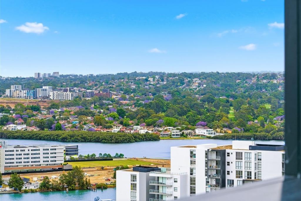 2410/8 Walker St, Rhodes, NSW 2138