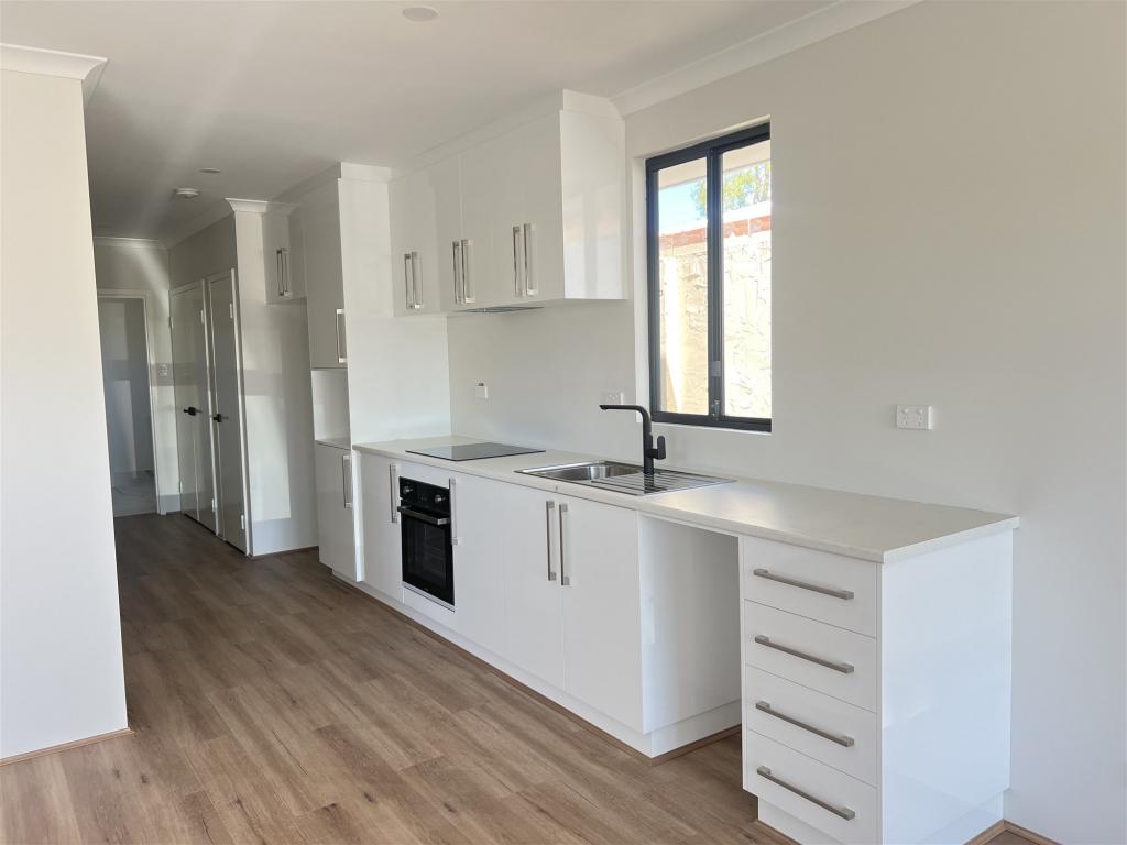 7a Unnaro St, Hillman, WA 6168
