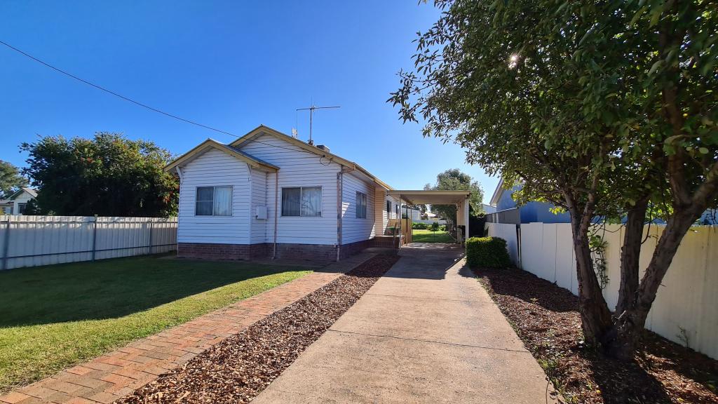 26 Grenfell St, Parkes, NSW 2870
