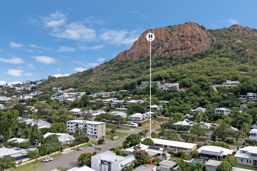 1/2 Burke St, North Ward, QLD 4810