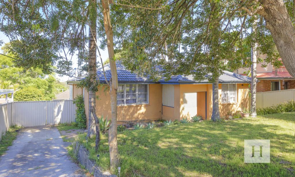 13 Harvey St, Wyong, NSW 2259