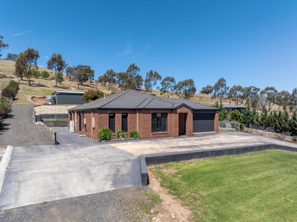 26-28 Scarlett St, Avenel, VIC 3664