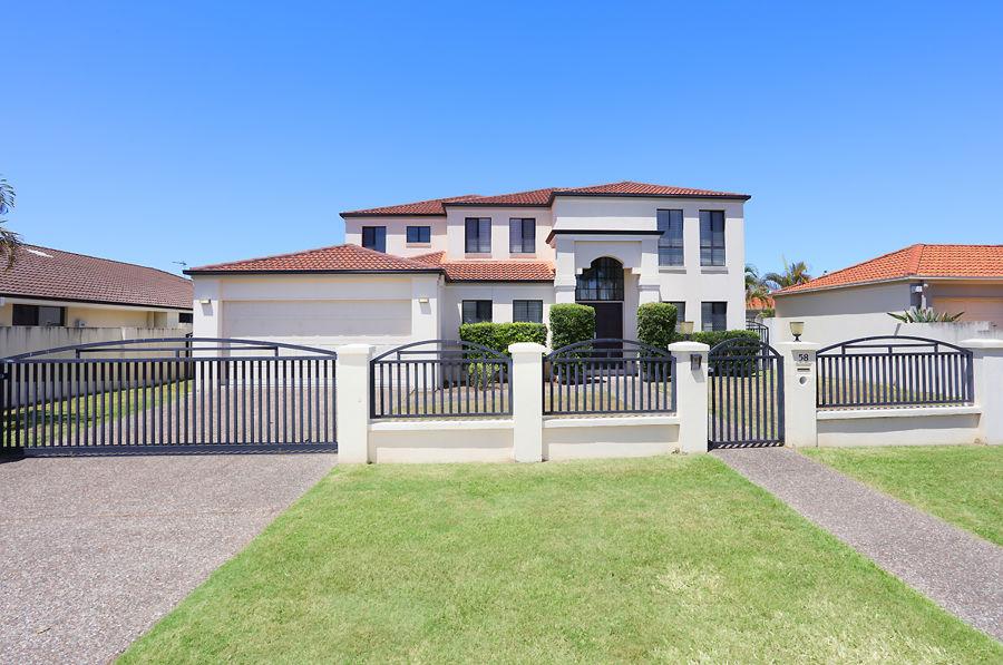 58 Sir Bruce Small Bvd, Benowa, QLD 4217