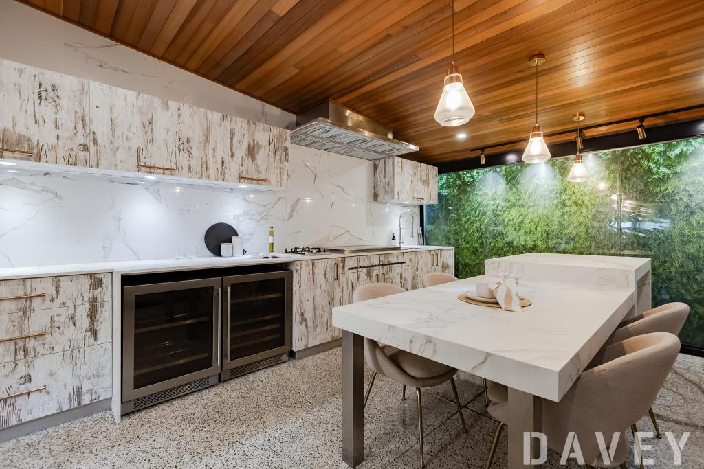14A EDEN ST, INNALOO, WA 6018
