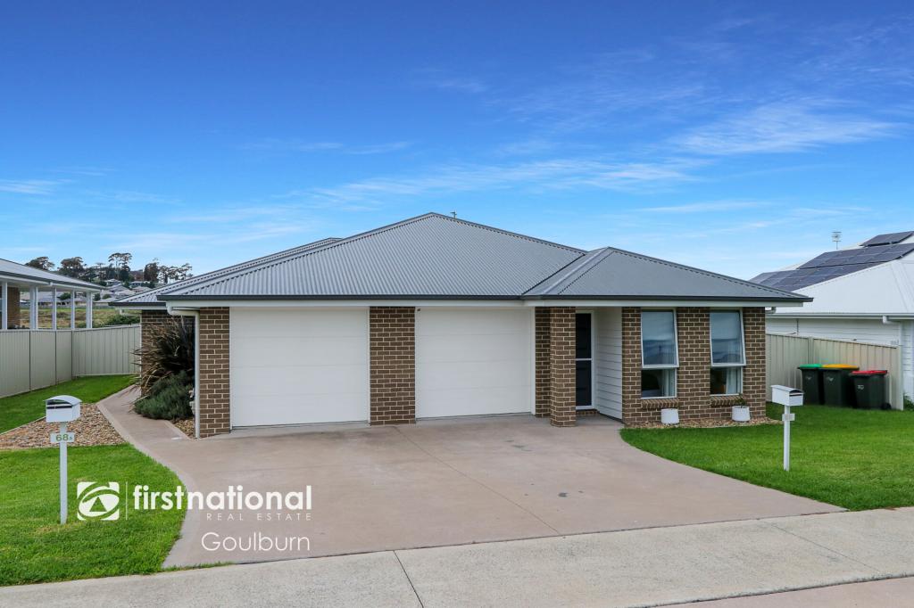 68 & 68a Quiberon Way, Goulburn, NSW 2580
