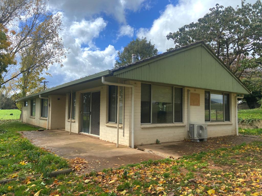 3042 JINGELLIC RD, MANNUS, NSW 2653