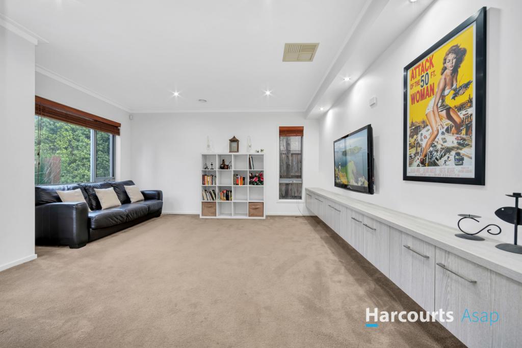 14 John Russell Rd, Cranbourne West, VIC 3977