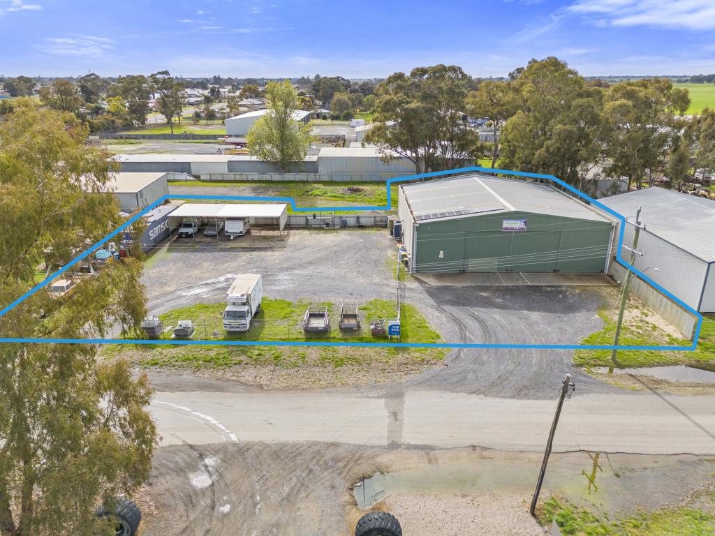 9 -11 Wells St, Finley, NSW 2713