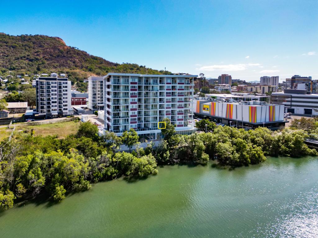 13/2-4 KINGSWAY PL, TOWNSVILLE CITY, QLD 4810