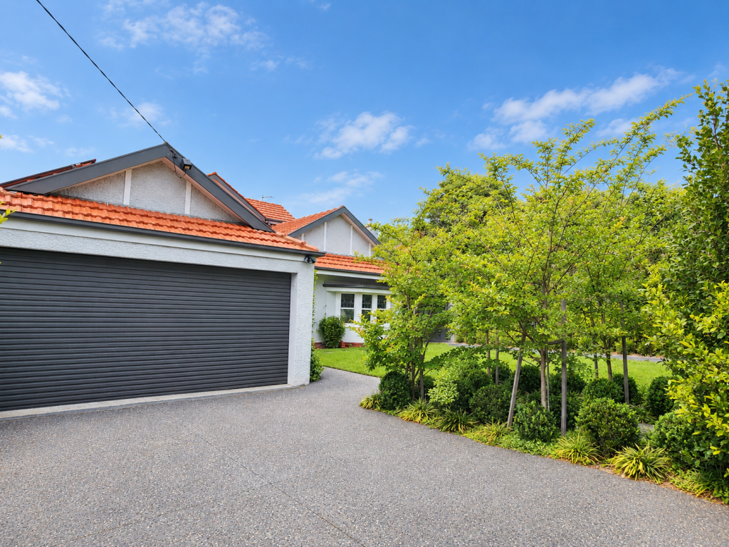 18 Grandview Rd, Brighton, VIC 3186