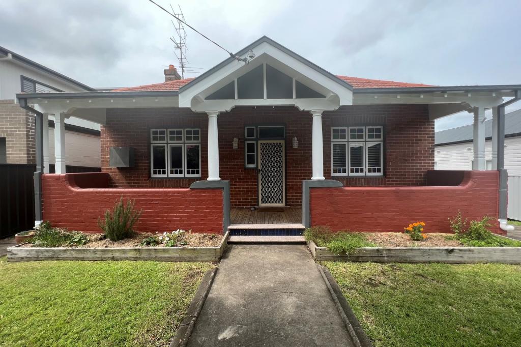 65 Carrington St, Mayfield, NSW 2304