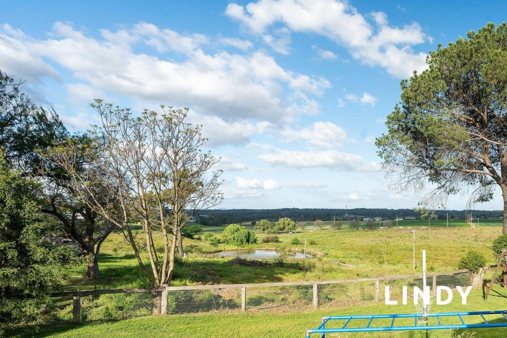 90 Lawson Ave, Singleton Heights, NSW 2330