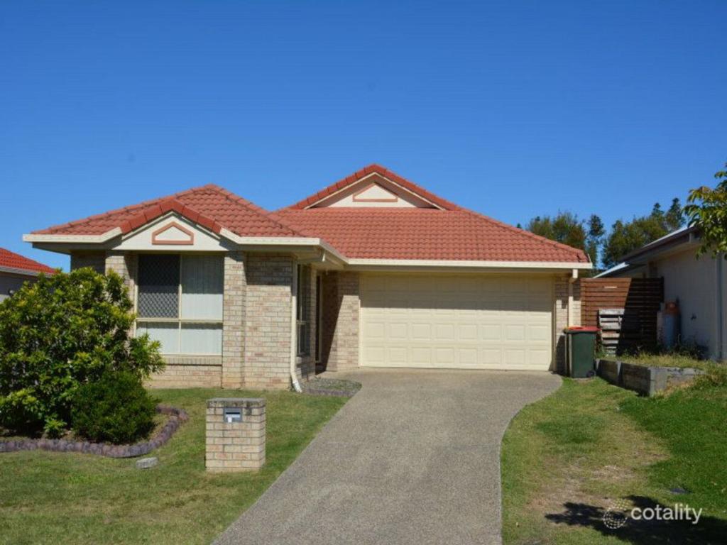 47 HAWTHORNE ST, FOREST LAKE, QLD 4078