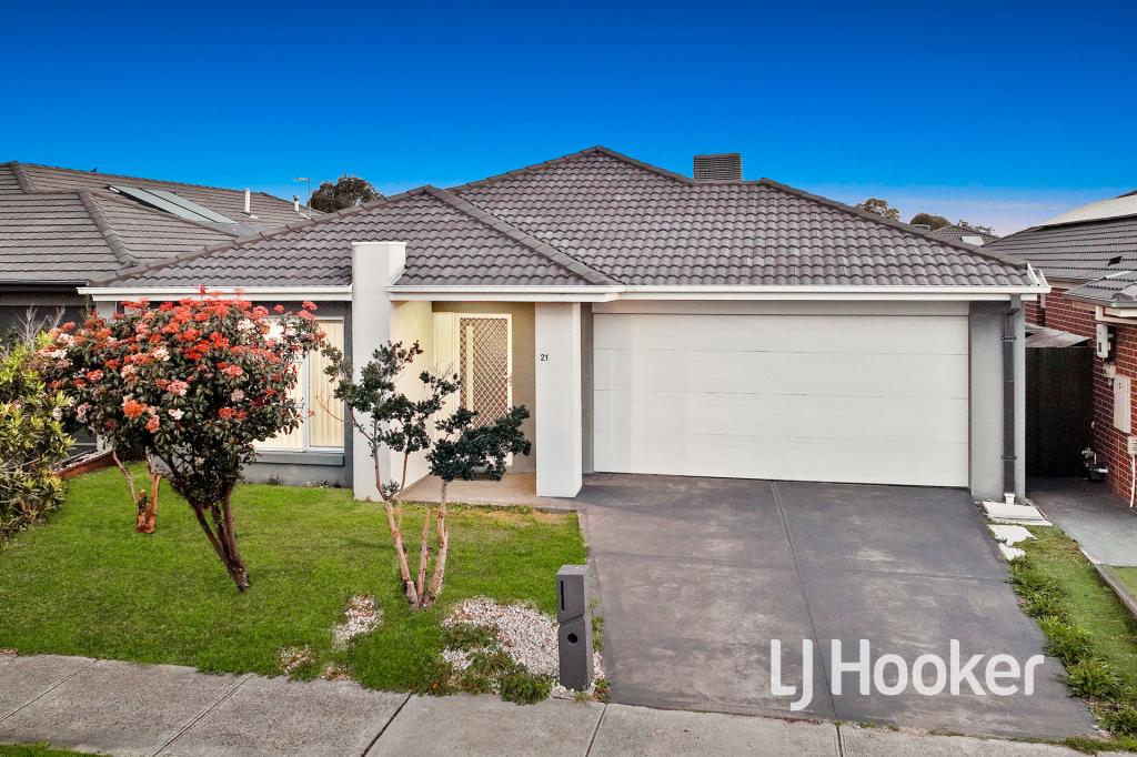 21 BENDIGO CT, CRANBOURNE, VIC 3977