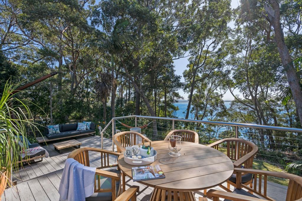 108 BANNISTER HEAD RD, MOLLYMOOK BEACH, NSW 2539