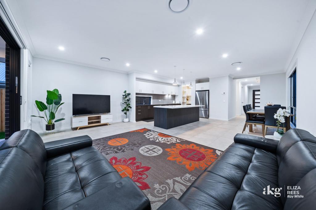 9 Crimson St, Greenbank, QLD 4124