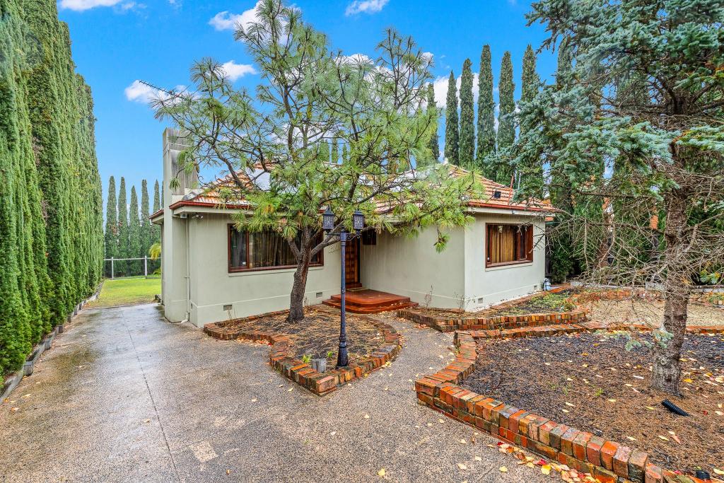 2 Hughes St, Burwood, VIC 3125