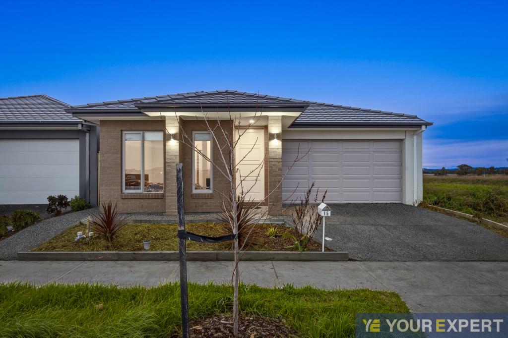 15 DROPLET WAY, OFFICER, VIC 3809