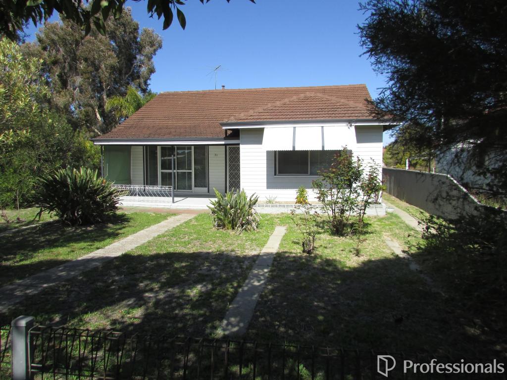 31 Mallard Way, Cannington, WA 6107