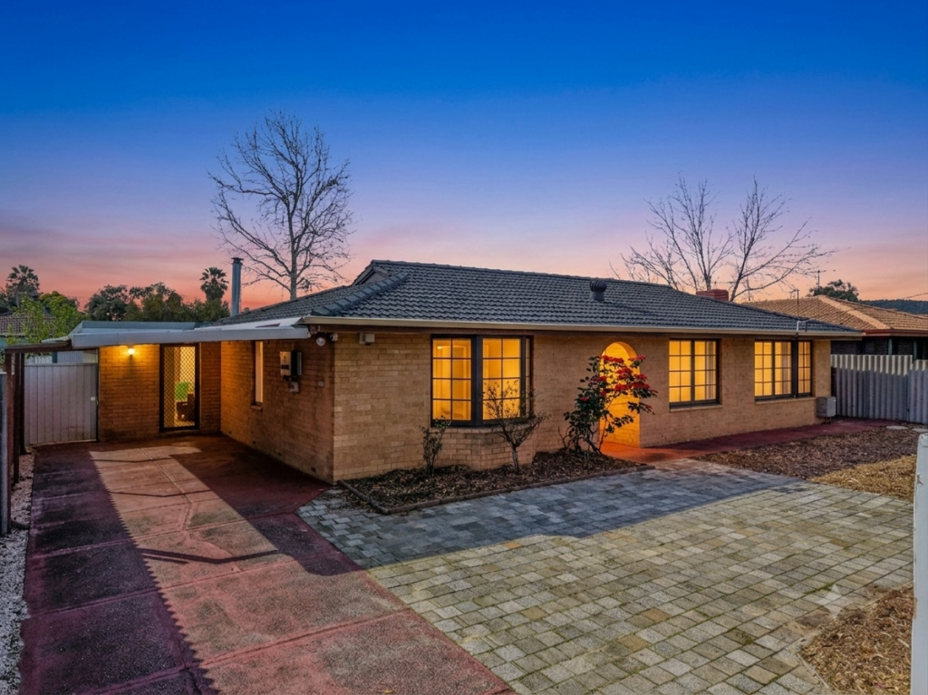 199 Seventh Rd, Armadale, WA 6112