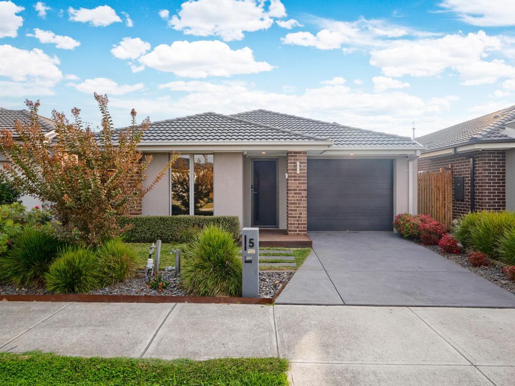 5 Helder Cl, Cranbourne West, VIC 3977