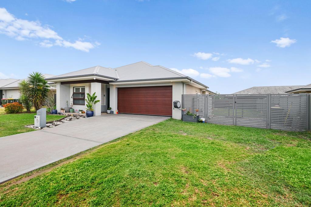 3 Apple St, Fern Bay, NSW 2295