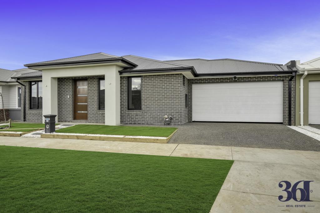 25 Isaacs St, Deanside, VIC 3336