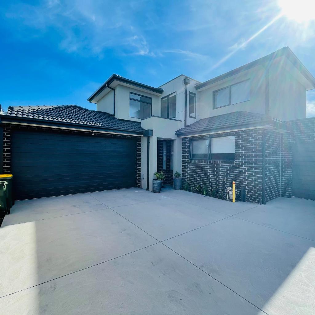 2/42 Burton St, Lalor, VIC 3075