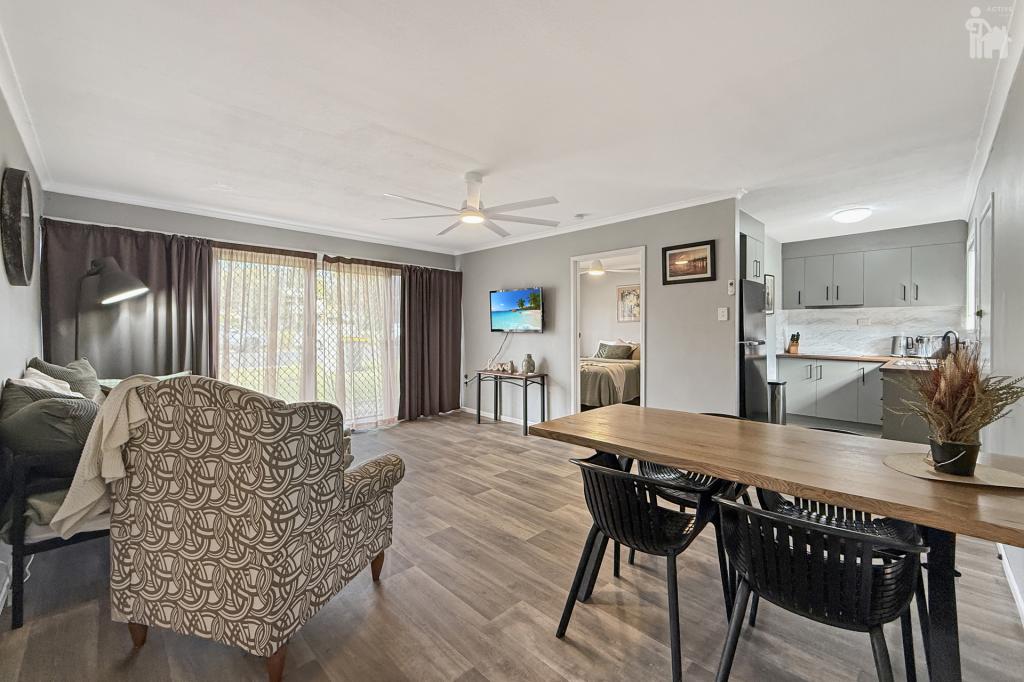 1a/404 Esplanade, Torquay, QLD 4655