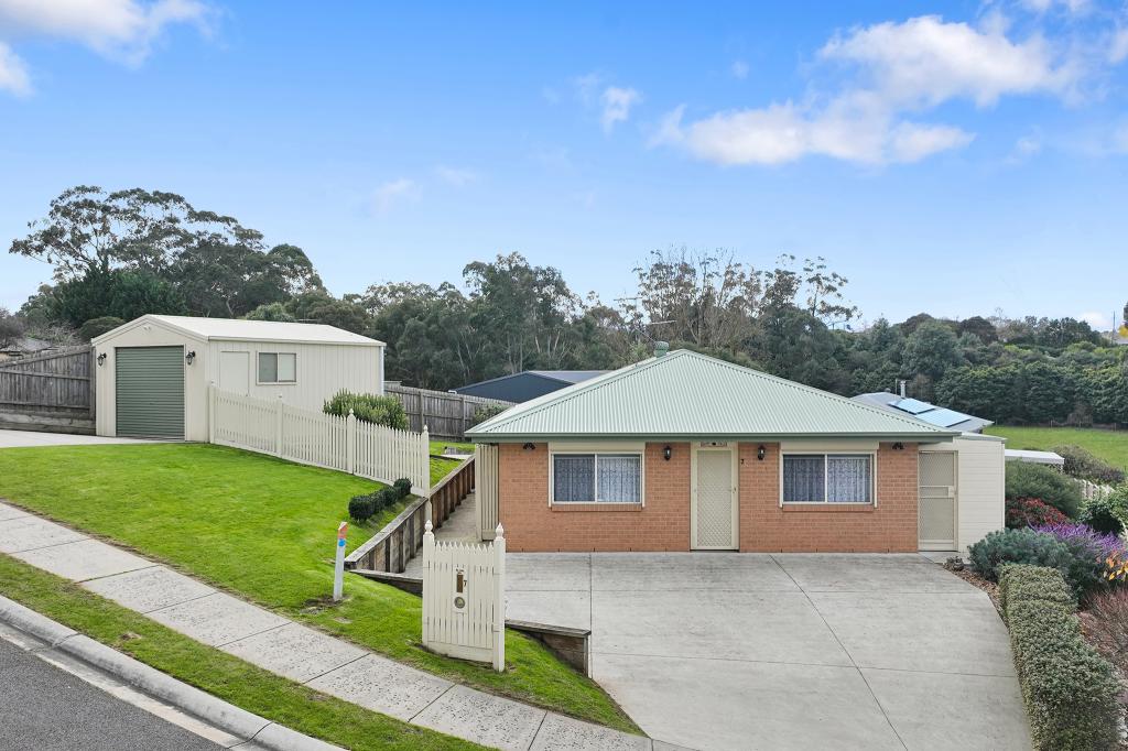 7 Mathew Ct, Drouin, VIC 3818