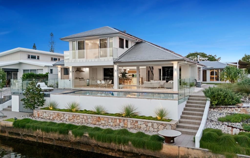 29 Edwardson Dr, Pelican Waters, QLD 4551