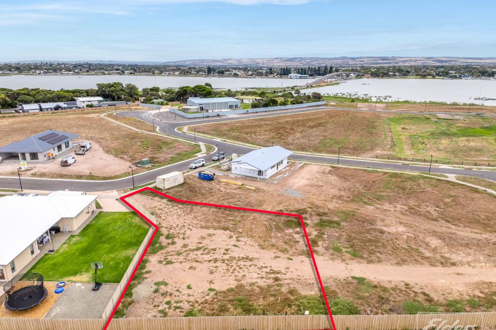 5 RICHARD CT, HINDMARSH ISLAND, SA 5214