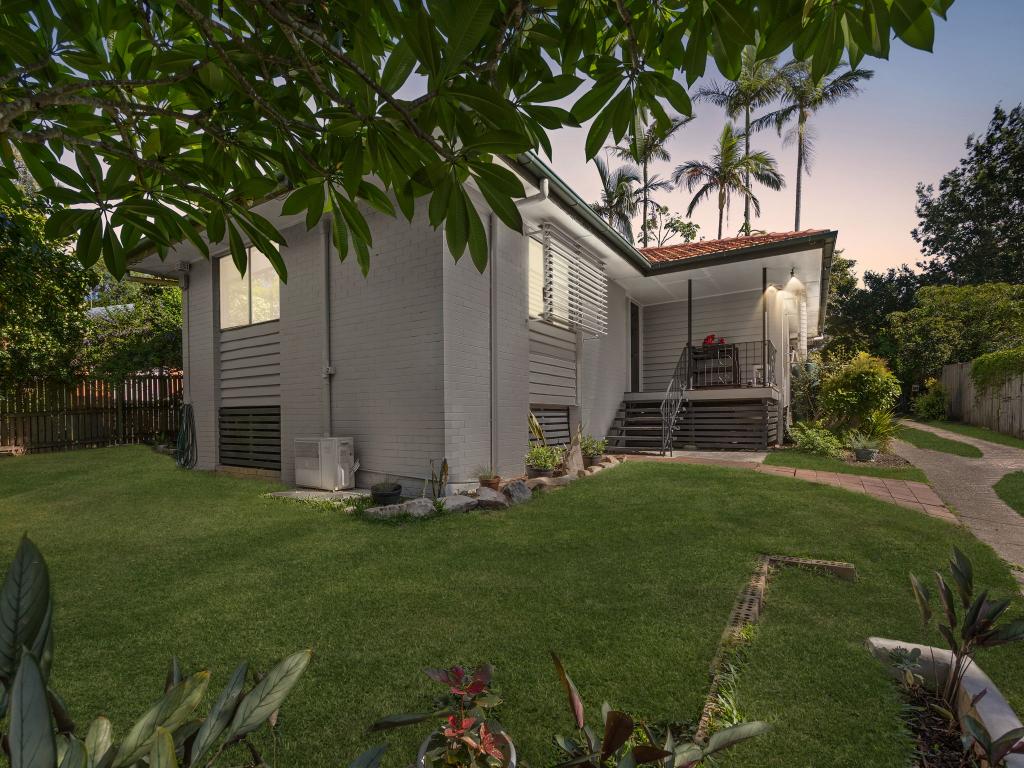 19 Janice St, Gailes, QLD 4300