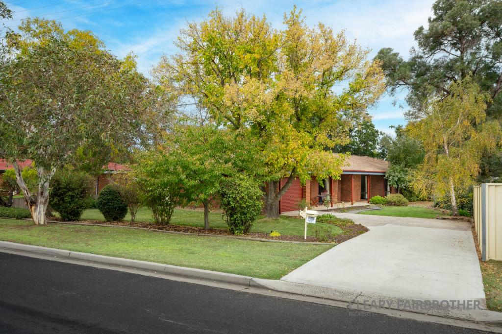 42 Wellington St, Eglinton, NSW 2795