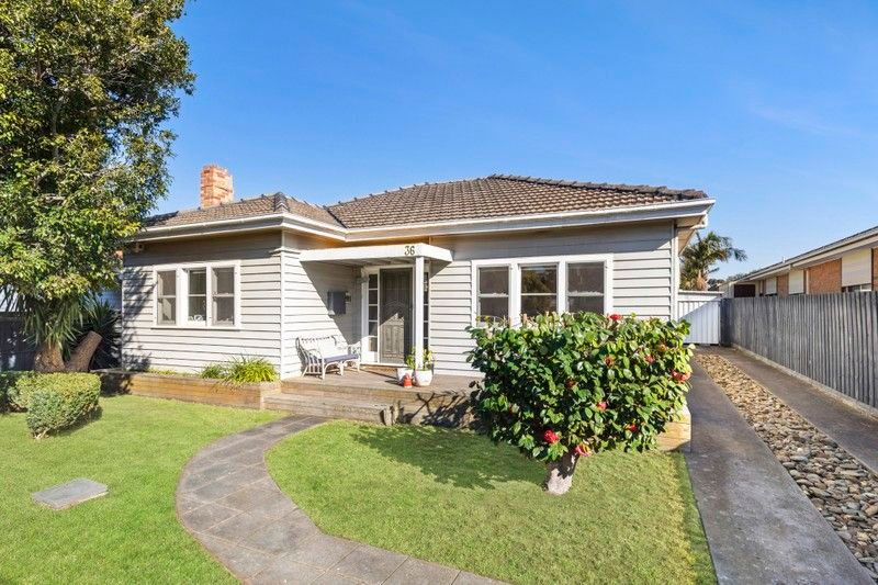 36 Stoddart St, Hamlyn Heights, VIC 3215