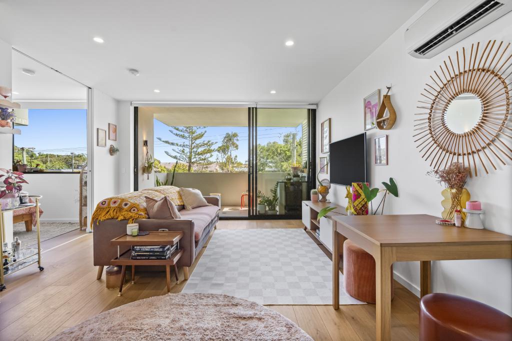 207/13-15 Haig St, Coolangatta, QLD 4225