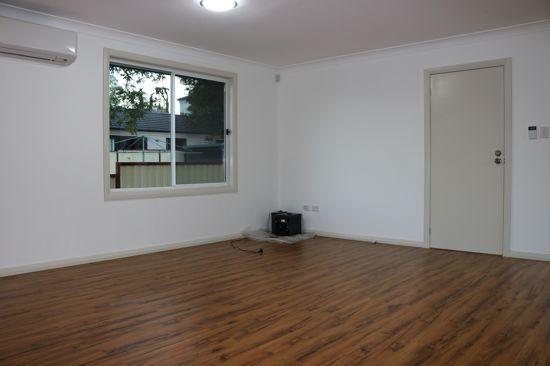 13A CHARLOTTE ST, MERRYLANDS, NSW 2160