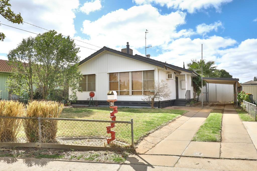 24 CHRISTIE PDE, MILDURA, VIC 3500