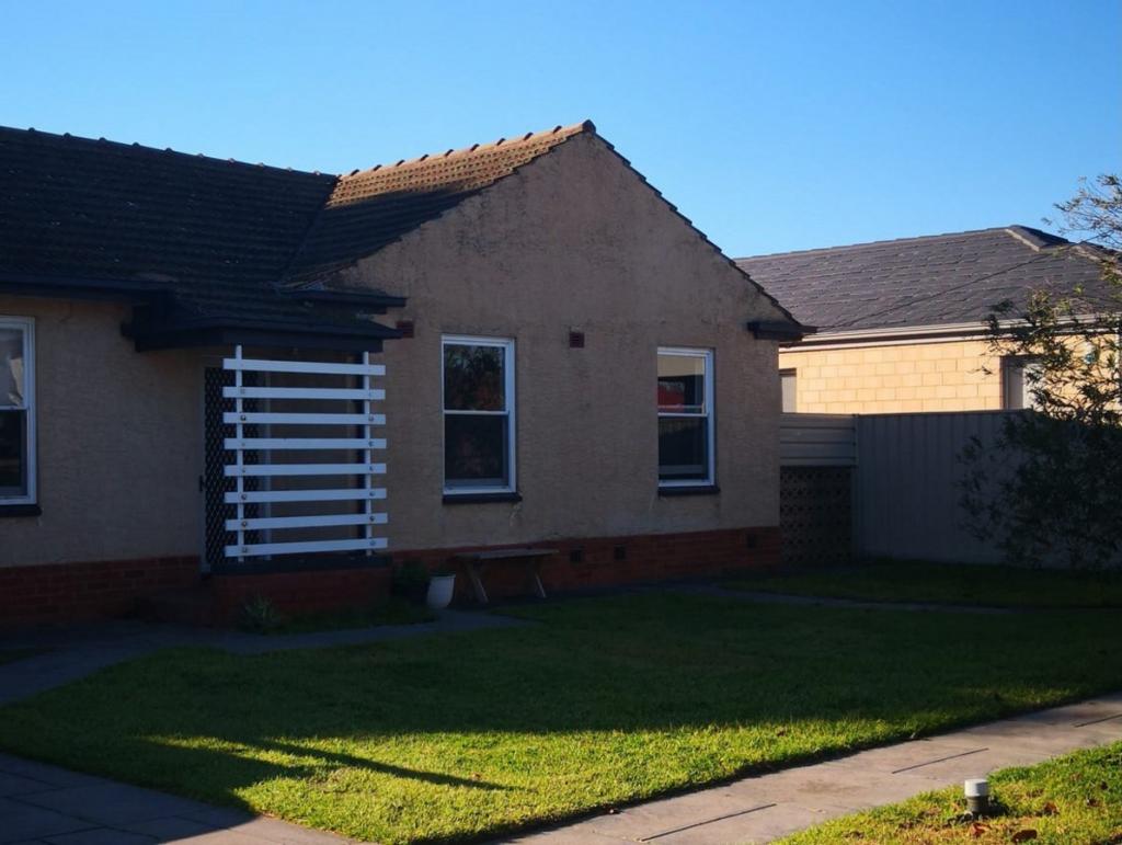 30 Angley Ave, Findon, SA 5023