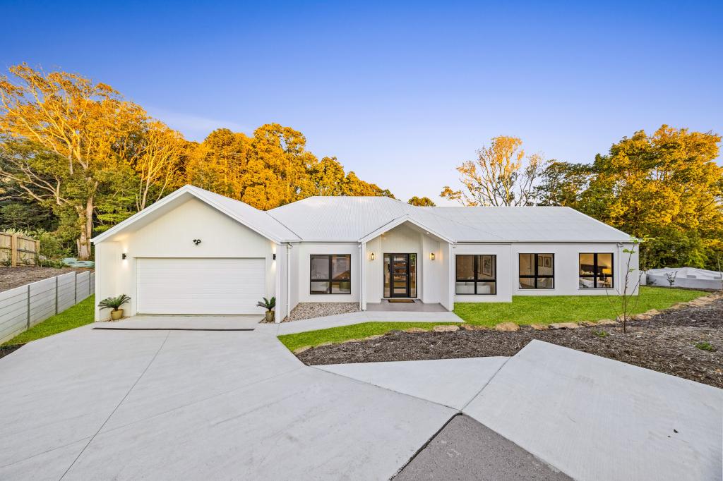 13 Hamptons Pl, Montville, QLD 4560