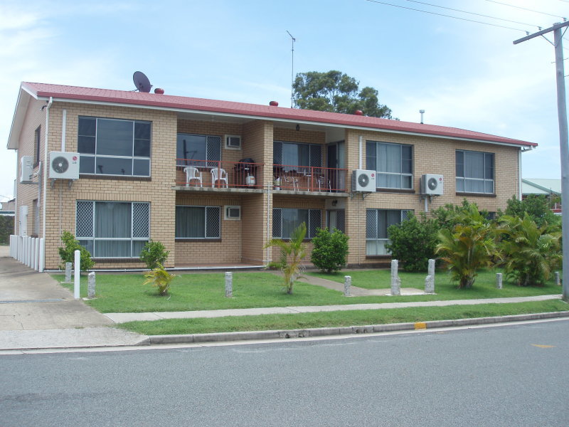 4/2 Railway St, West Gladstone, QLD 4680