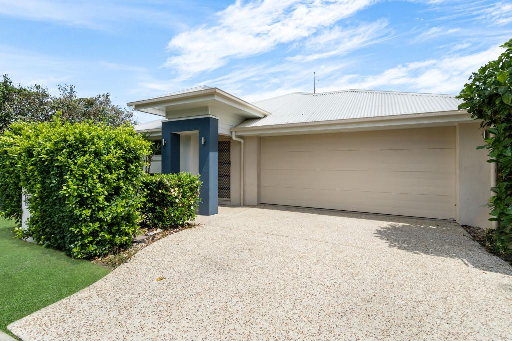 4 Pauls Rd, Upper Caboolture, QLD 4510