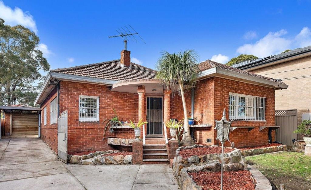 6 Erskine St, Riverwood, NSW 2210
