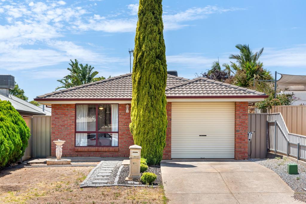 61 Jacaranda Dr, Craigmore, SA 5114