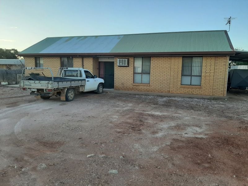 469 Flinders St, Coober Pedy, SA 5723