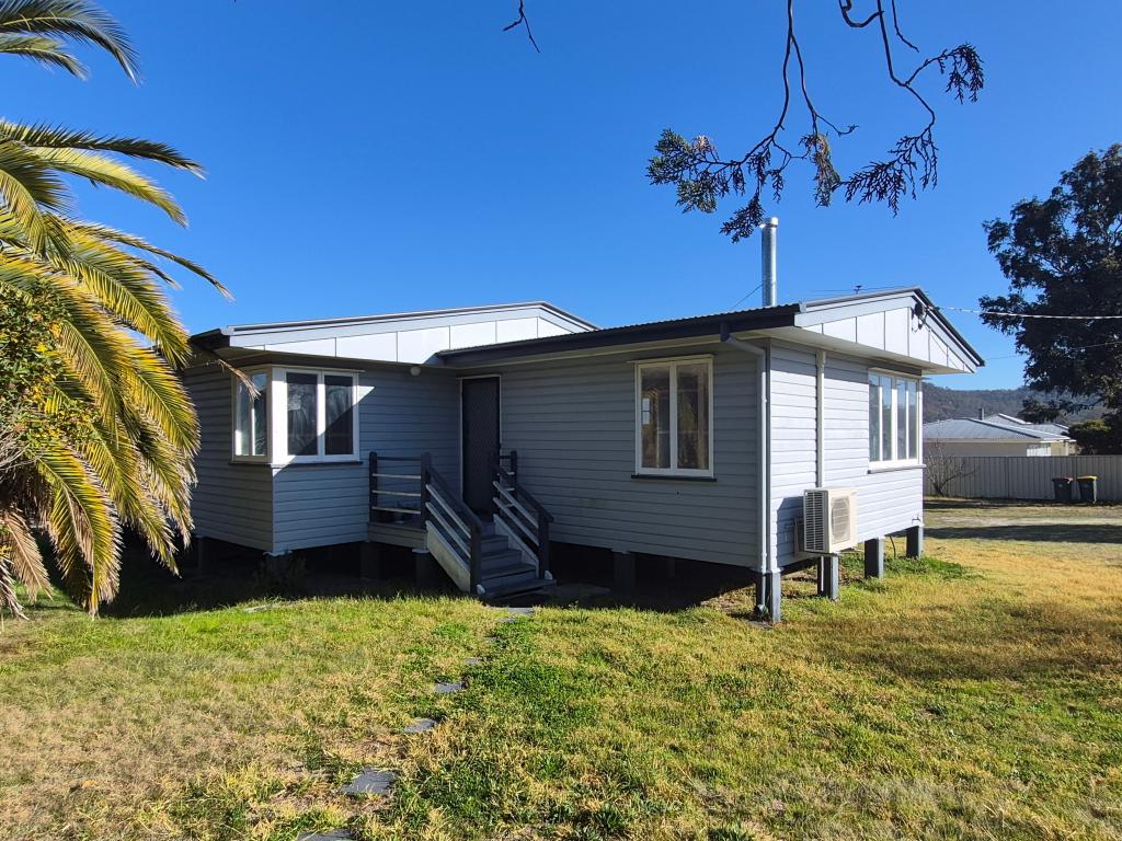 20 Thorpe St, Stanthorpe, QLD 4380